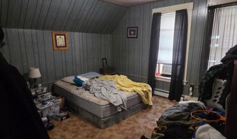 83 Merchant St, Barre, VT 05641