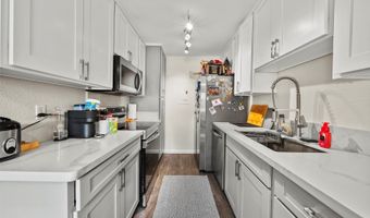 429 Mananai Pl 39U, Honolulu, HI 96818