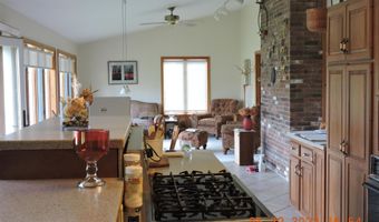 124 Lakefront Ln, Barton, VT 05822
