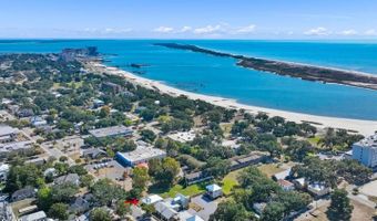 649 Howard Ave, Biloxi, MS 39530