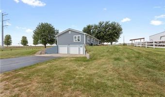 15038 Fairmount Rd, Basehor, KS 66007
