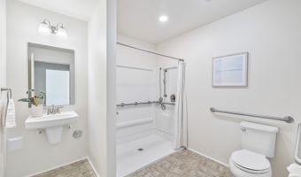 91-3633 Kauluakoko St 306, Ewa Beach, HI 96706