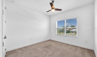 5305 WISHING ARCH Dr, Apollo Beach, FL 33572