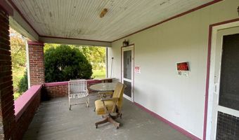 61 Fairview Rd, Andrews, NC 28901