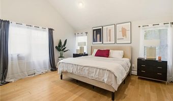 580 Old Main St, Coventry, RI 02816