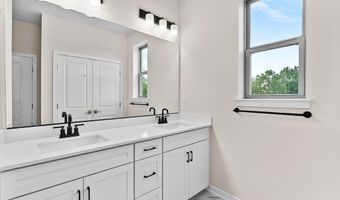 19716 MYSTIC MAROON Ter, Ashburn, VA 20147