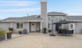 6951 Quiet Cove Dr, Carlsbad, CA 92011