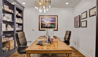 10736 Penhurst Way, Las Vegas, NV 89135