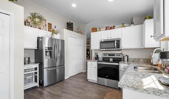 6702 CLAIR SHORE Dr, Apollo Beach, FL 33572