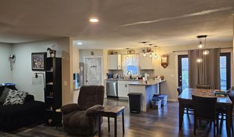 1705 Lakeview Dr, Ava, MO 65608