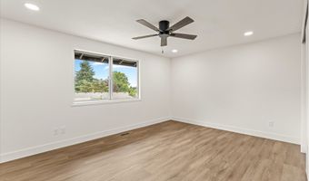 15800 SE WALLACE Rd, Milwaukie, OR 97267