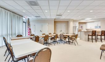 901 N MONROE St 1408, Arlington, VA 22201