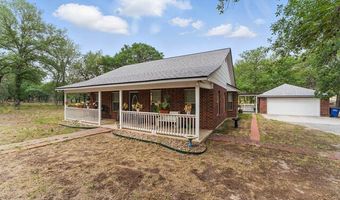 748 Falling Leaves, Adkins, TX 78101