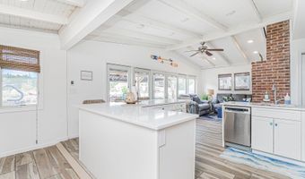 14 Albatross Pt, Bayville, NJ 08721