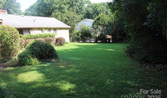 7017 Knightswood Dr, Charlotte, NC 28226