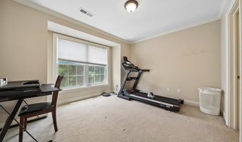 32 Crows Nest Ln 28, Danbury, CT 06810