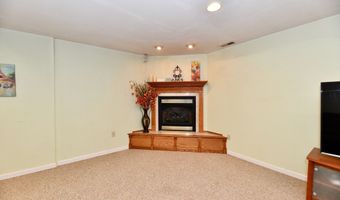 938 Weeping Way Ln, Avon, IN 46123