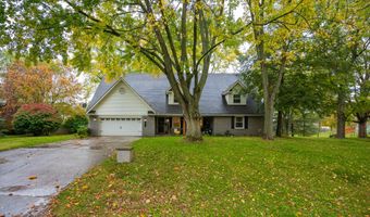 5883 Hobbs Dr, Anderson, IN 46013