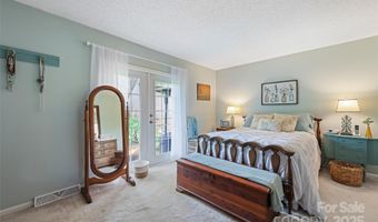 16 Fieldstone Ct, Arden, NC 28704