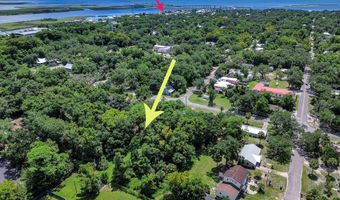 247 8th St, Apalachicola, FL 32320