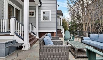 3113 44TH St NW, Washington, DC 20016