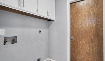 605 Cambridge Dr, Altus, OK 73521