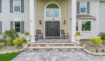 20 Regency Way, Manalapan, NJ 07726