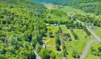 164 E Hill Rd, Brookfield, VT 05036