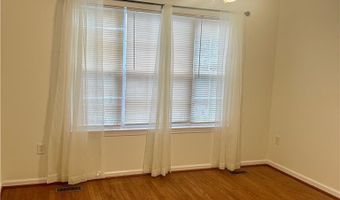 4312 Creek Rd, Allentown, PA 18104