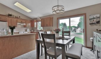 3730 Tower Pond Dr, Anoka, MN 55303