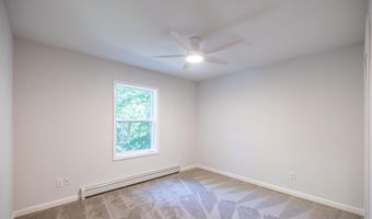 86 Western Ave, Auburn, ME 04210
