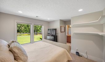 11119 SE LINNY Ln, Boring, OR 97009