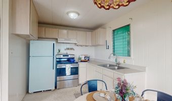 47-398 Mawaena St, Kaneohe, HI 96744