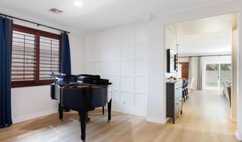 221 W Tahiti Dr, Casa Grande, AZ 85122