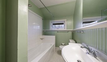 563 Rock - 152 Maple St, Ashland, OR 97520