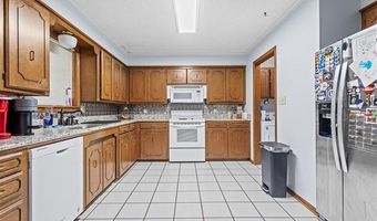 1726 Downing St, Ardmore, OK 73401
