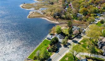 166 New Meadow Rd, Barrington, RI 02806