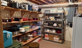 12867 E Pleasant Valley Dr, Aberdeen, SD 57401