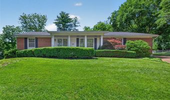 6 Helmsdale Ct, Ballwin, MO 63011