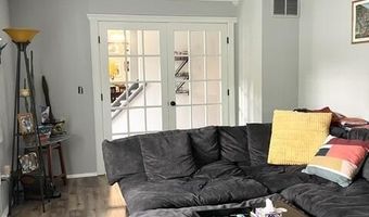 28 Westwood Dr, Bayville, NJ 08721