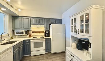 55 Mill Plain Rd 34-17, Danbury, CT 06811