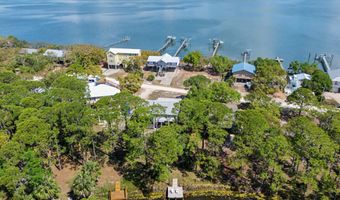 214 HARBOR Cir, Alligator Point, FL 32346
