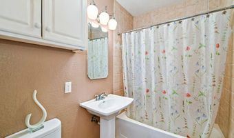 2725 Morning Glory Ln, Carlsbad, CA 92008