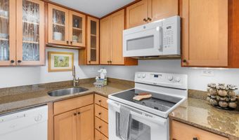 75-5719 ALII Dr 411, Kailua Kona, HI 96740