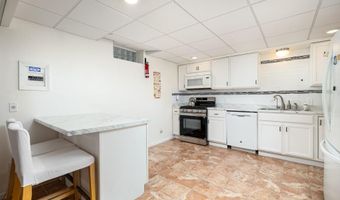 3339 Elsinore Ct, Ann Arbor, MI 48105
