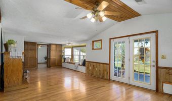 8065 N Farm Road 43, Ash Grove, MO 65604