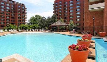 1111 ARLINGTON Blvd 615, Arlington, VA 22209