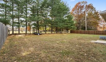 1006 Baretta Ct, Aurora, MO 65605