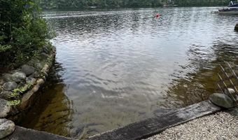 92 Red Gate Ln, Acton, ME 04001