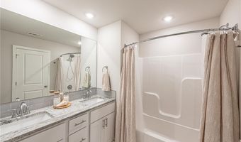 5 Arran Ln, Bella Vista, AR 72715